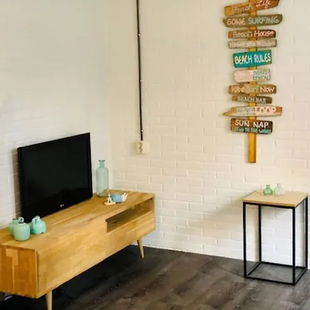 Have A Stay! - Blue House 350 Meters From Sea 아파트