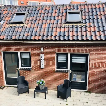 Blue House 350 Meters From Sea * Noordwijk